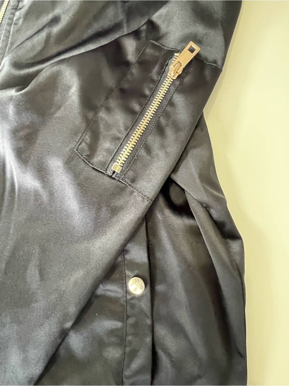 Ardene Black Bomber Jacket with Gold Zipper Y2K Indie Médium - Picture 7 of 9